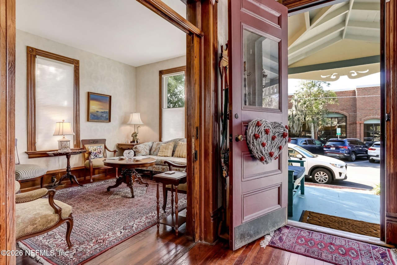 22 N 4th St Fernandina Beach
