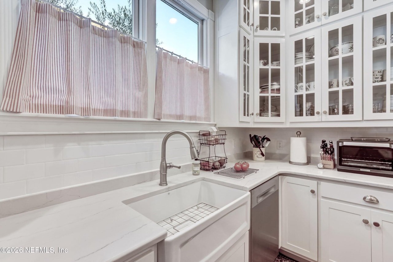 22 N 4th St Fernandina Beach