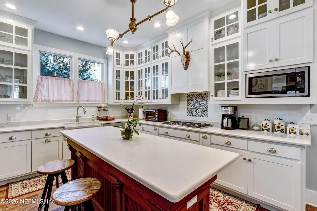 22 N 4th St Fernandina Beach
