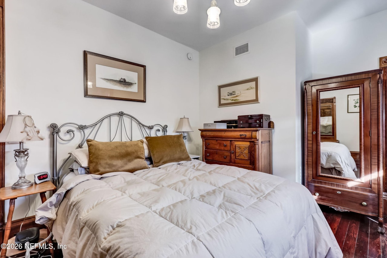 22 N 4th St Fernandina Beach