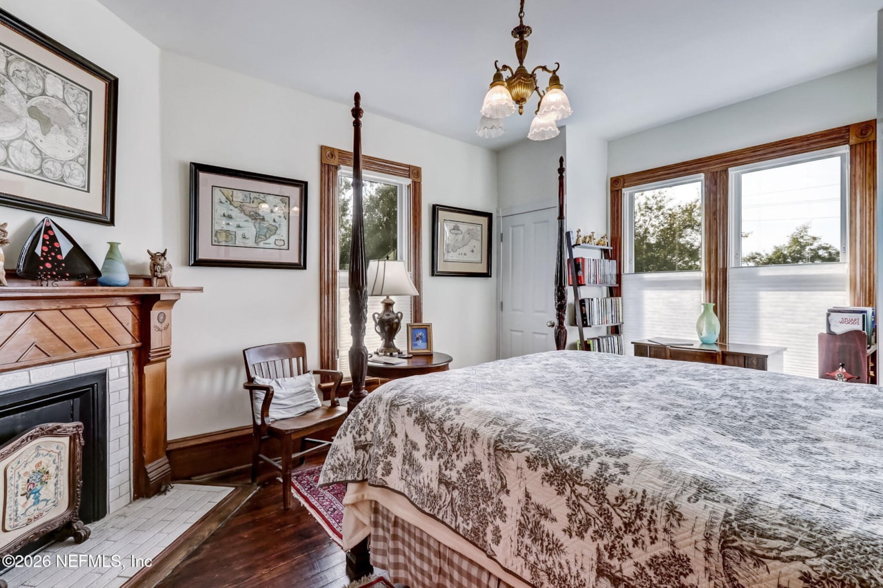 22 N 4th St Fernandina Beach