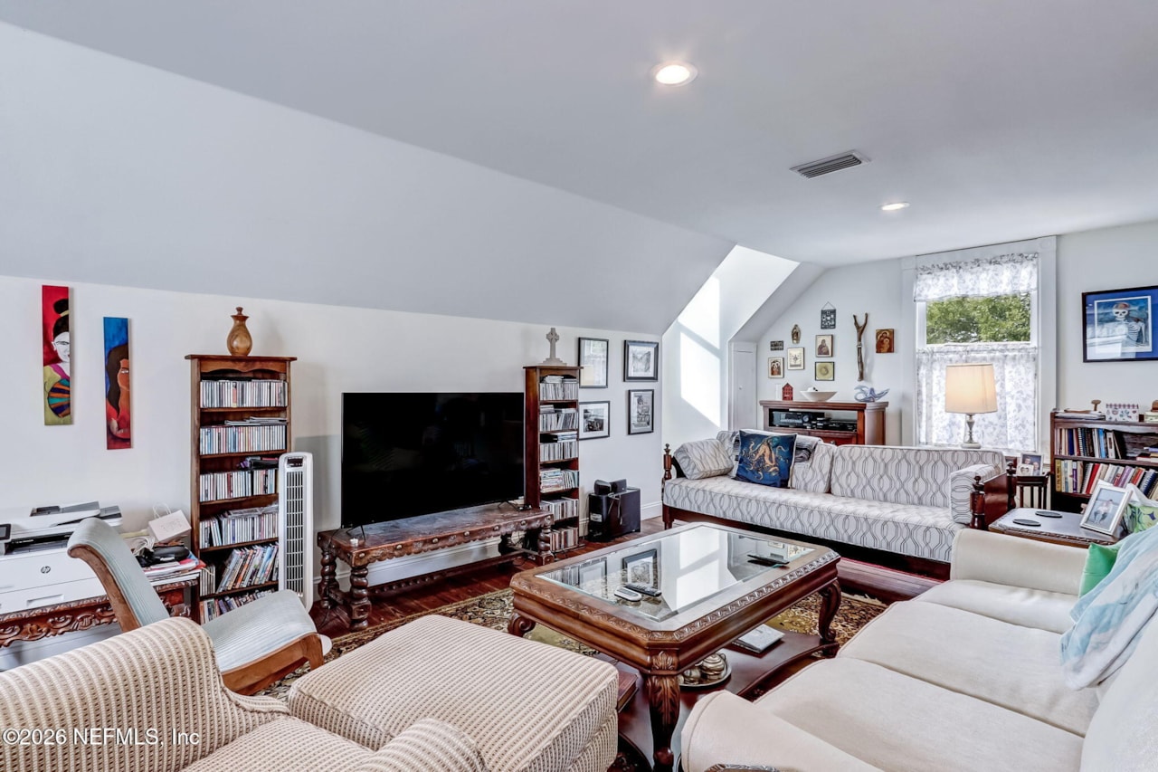 22 N 4th St Fernandina Beach