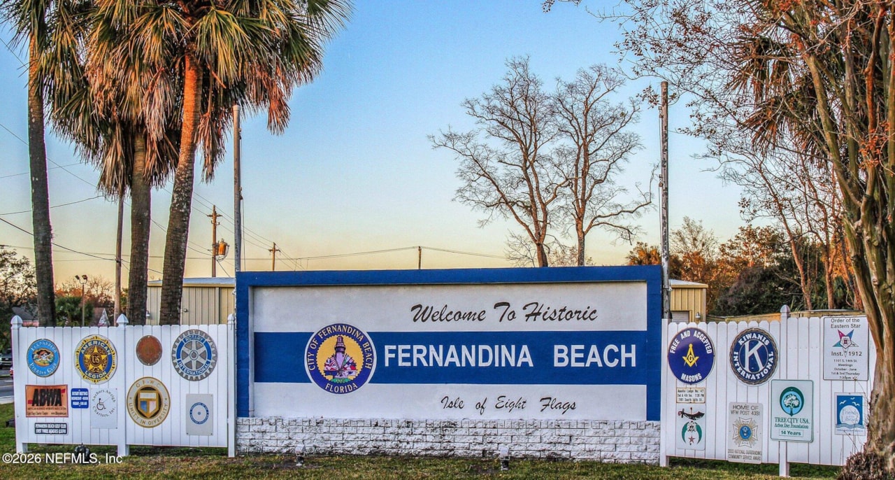 22 N 4th St Fernandina Beach