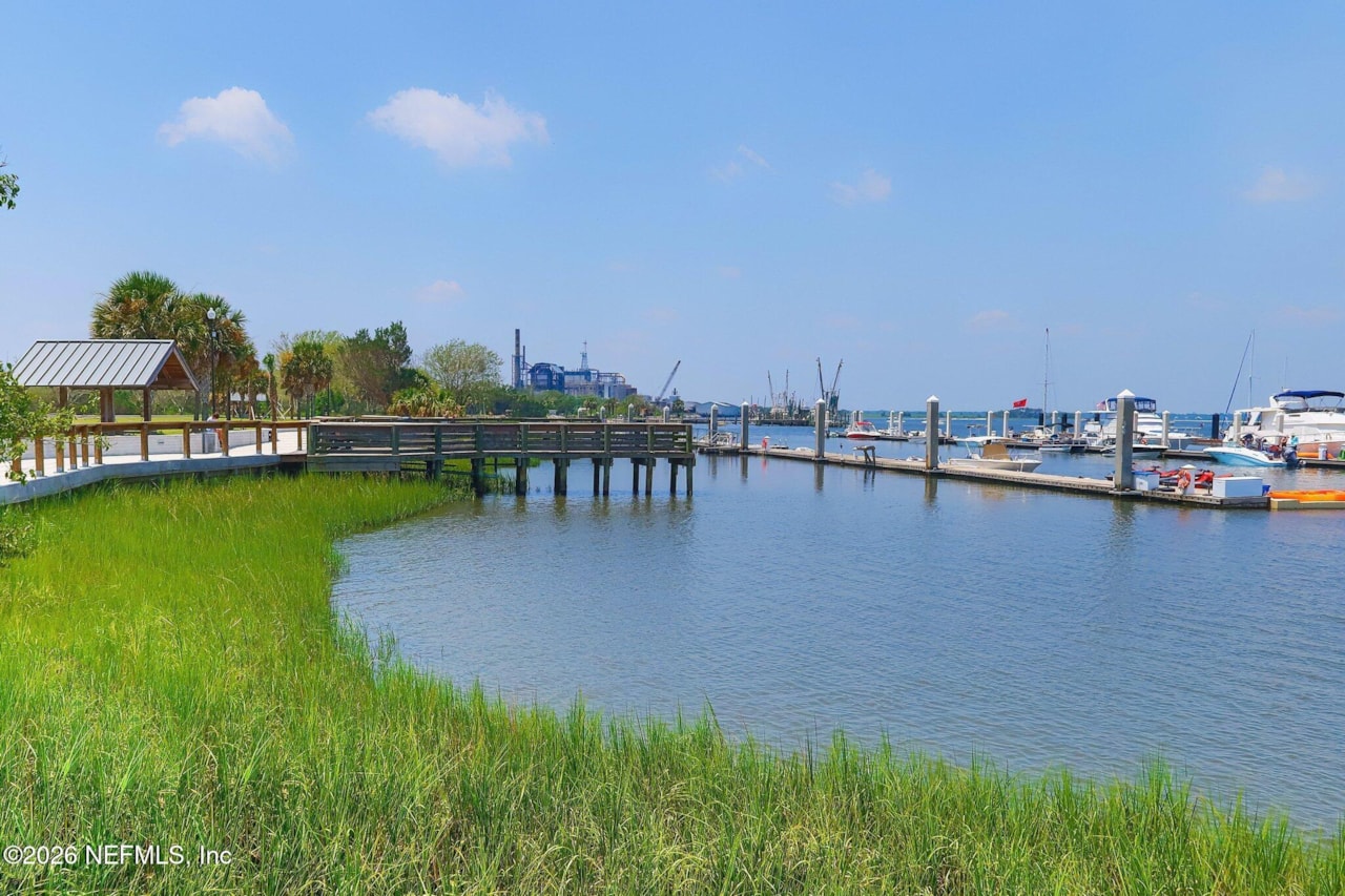 22 N 4th St Fernandina Beach